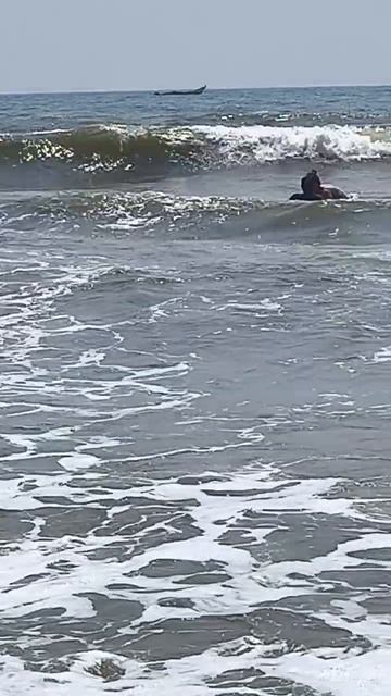 Непредсказуемые треугольные волны Индийского океана. Опыт серфинга Ольги из Екатеринбурга