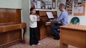 Дж. Платти, Менуэт