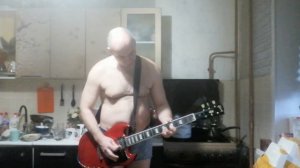 Киш лесник на электрогитаре