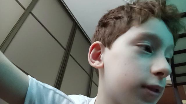 пишите в комментах под роликом