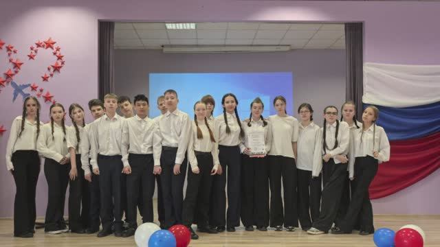 Как поздравили в школе. ВЛОГ Ксюши