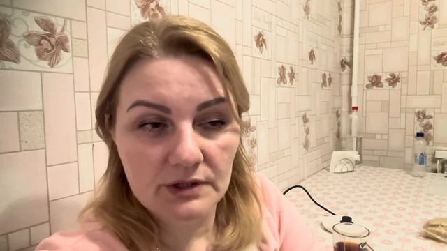 Отметили 8 марта. Семья букашек у нас дома .