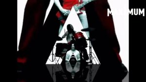 The White Stripes — Seven Nation Army