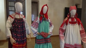 Новый спектакль погружает в моду Рязанской губернии