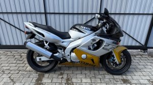 Обзор мотоцикла Yamaha yzf600, 2000год.