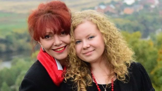 Дочки-матери. Известные актрисы и их дочери. Часть 12