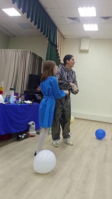 чисто у подруги на день рождения