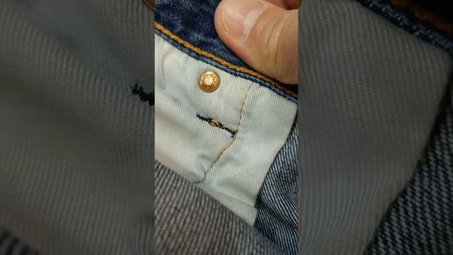 Оригинальные джинсы Levi's 501. Бог в деталях!