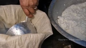 24.Ежедневные трудности пастухов яков в восточном гималайском регионе Непала.  Озеро Дудхкунда