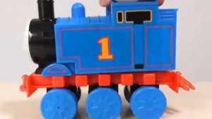 Паровозик Томас сломался, ему нужна помощь, собираем его и отпускаем домой. #дети #видеодлядетей