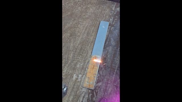 Лазерная чистка дерева