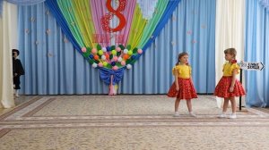 спектакль Королевство кривых зеркал