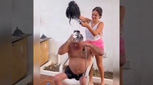 Не стоит так обращаться с мужем.