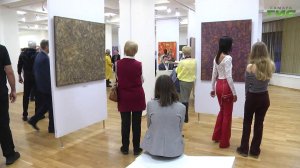 В галерее "Новое пространство" открылась выставка Игоря Дония "Картина мира"