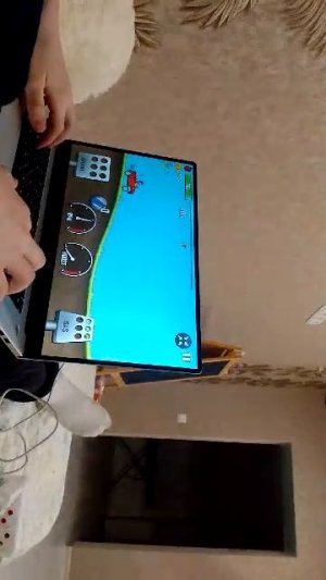 играю в игры на ноуте