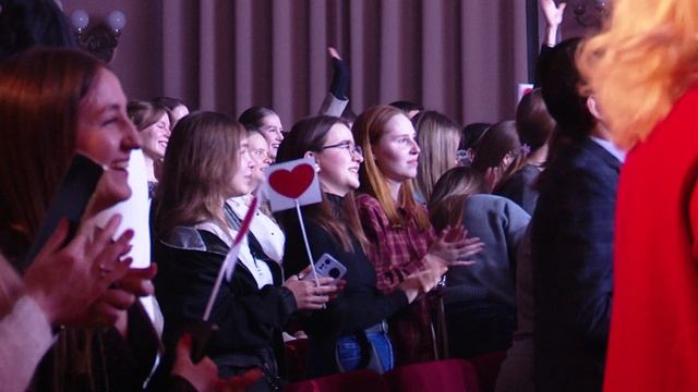 Праздничный концерт в честь 8 марта