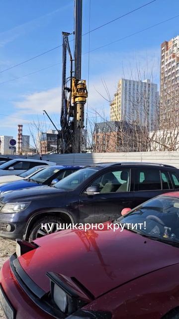 Смотрим, как работает спецтехника. Вот это мощная машина! Любимая рубрика в блоге 🏗️👷♂️