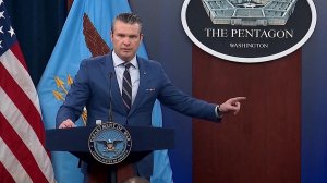 Глава Пентагона Пит Хеггсет анонсирует "самые интенсивные" удары по территории Ирана.