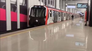 Вся Троицкая линия метро . Новомосковская - ЗИЛ . Выход на каждой станции .