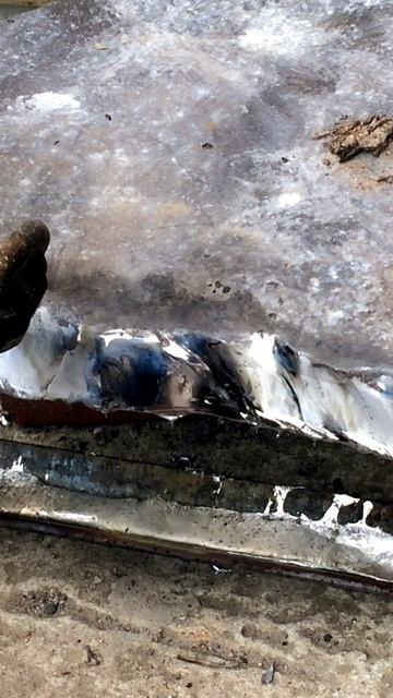 Свинцовый припой.