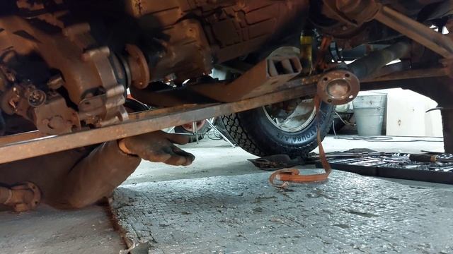 Снимаю КПП И РАЗДАТКУ