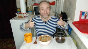 обед без Рыжули. молодеж не верит в будущию пенсию. мукбанг. обжор. еда на камеру. диета. шизофрения