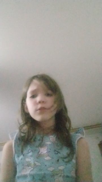 мам ну мам я принцесса ты не знала ты мне же обешяла корону подорить абанула как мне жить