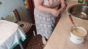 Пеку блины.