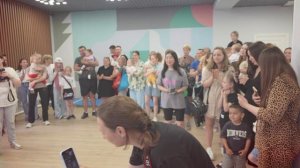 С праздником весны, дорогие женщины