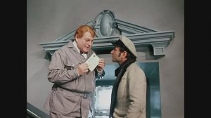 Дача взятки должностному лицу?! Фрагменты из фильма "12 стульев". 1971 г.