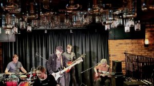 НЕЙРОНЫ - Бывшая (Live, кафе Пушкарёв)