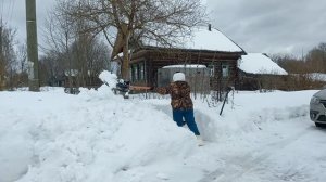 ~3. Деревня. Март. Находки под снегом. {Пора Домой}