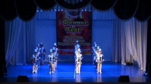 марш-дефиле