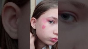 Ли Рейман красится!!