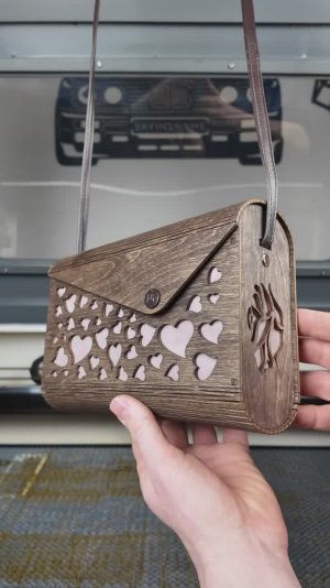 Сумочка клатч на фрезерном станке с ЧПУ. Savinsname