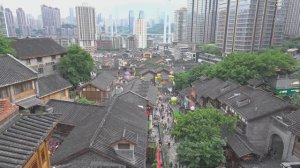 🇨🇳 Чунцин, Китай -  прогулки по людным аллеям с видом на набережную / 2026