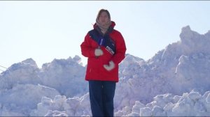 Горы снега образовались на тюменских полигонах