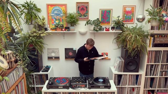 Everybody Loves To Boogie Radio #33 (Jazz, Funk, Soul, House, Disco Vinyl DJ Mix)