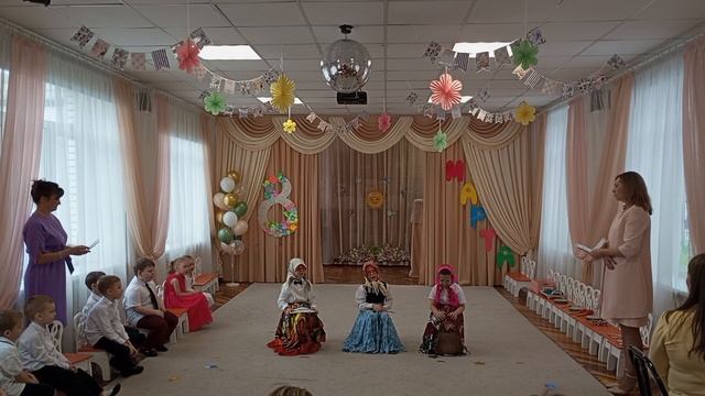группа №9, праздник 8 марта