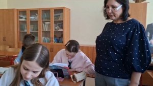 Видеовизитка. Акиньшина Нина Васильевна -учитель русского языка и литературы МБОУ Бутурлиновская СОШ