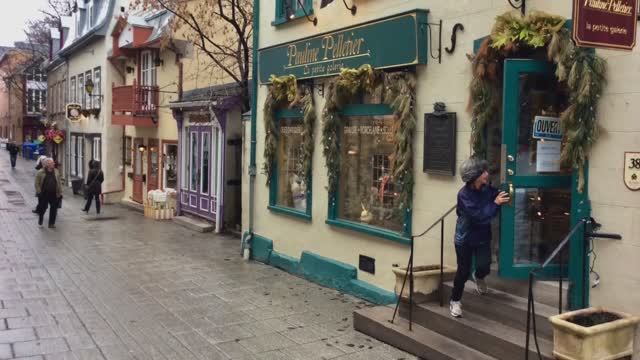 383. Французский Квебек, Канада