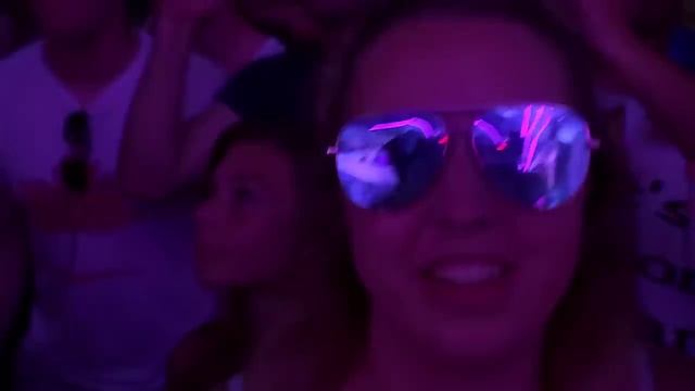 Darude - Sandstorm (Thom Ares Remix) смотреть онлайн