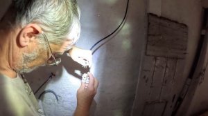 🔌 Новые розетки и выключатель готовы! _ New sockets done!(Мы купили дом в Португалии)