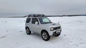 Suzuki Jimny переобувка колес Comforser, установка багажника.