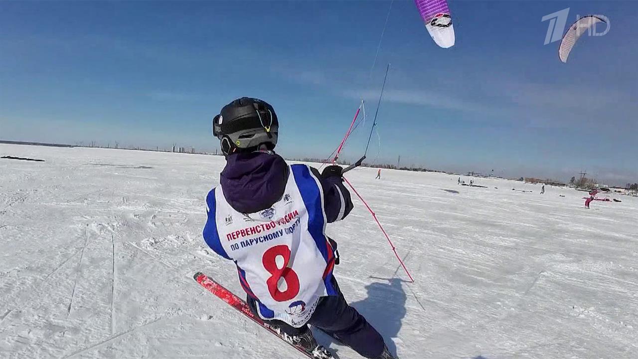 Чемпионат России по сноукайтингу проходит в Новосибирске.