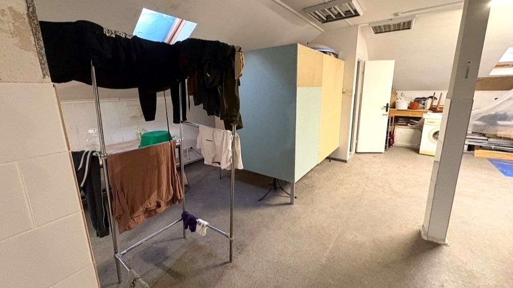 Няганский предприниматель прятал мигрантов в пекарне