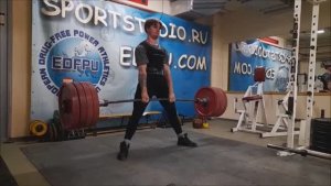 Олег Боков тянет 227,5 кг. Спортстудия силового тренинга