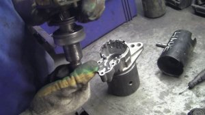 Audi A3. Стартер - разбор бендикса.