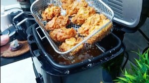 Куриные крылышки как в баре — легко и быстро во фритюрнице