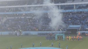 футболисты выходят